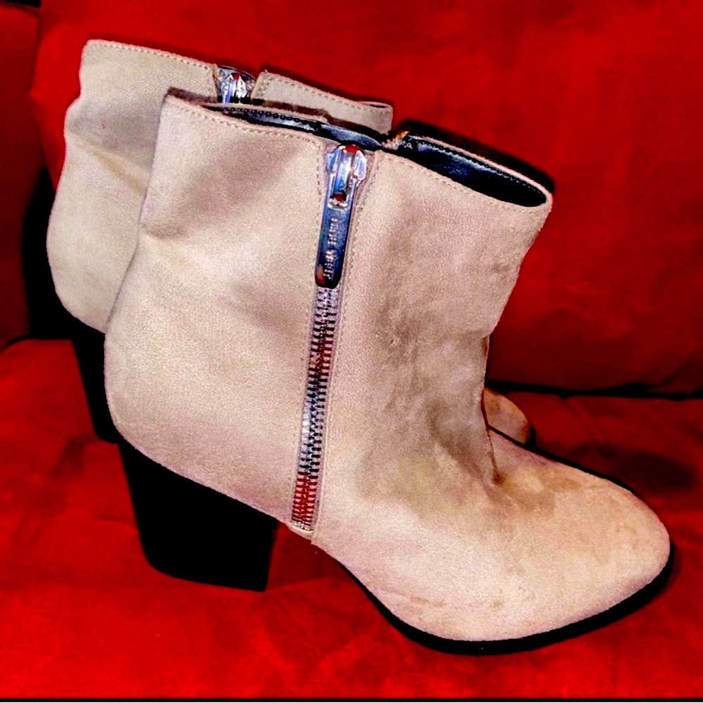 Nine West suede ankle boots 8.5